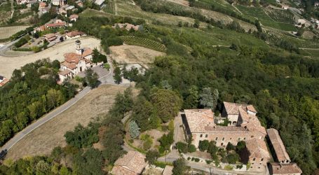 Il Pinot nero sulle colline di Montecalvo Versiggia