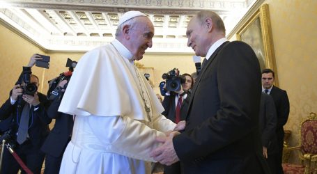 Putin a Roma: quasi un’ora di udienza con il Papa