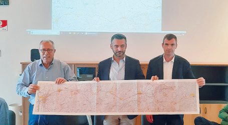 Sandro Vannucci inaugura il Cammino di San Michele