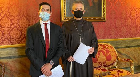 L’onorevole Romaniello ricevuto da Monsignor Viola