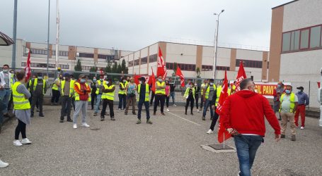 Doccia fredda per i lavoratori della Mag Service