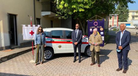 Una Panda per la CRI donata dal Lions Club