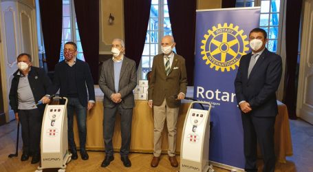 Due sanificatori donati dal Rotary Club