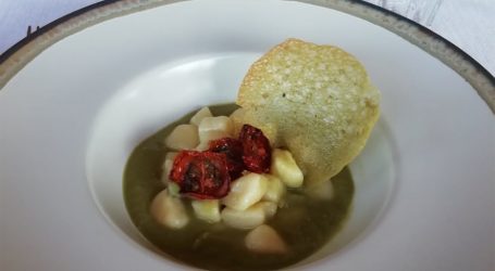 Gnocchi broccoli e salsiccia