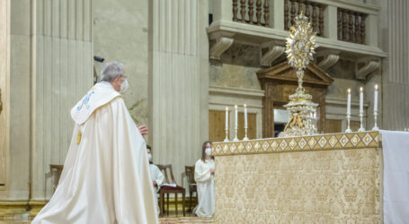 Adorazione continua in cattedrale