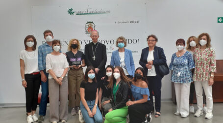 Mons. Marini in visita al “Santachiara” di Voghera