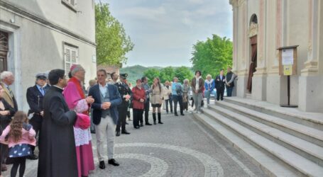 Conclusi i restauri della parrocchiale