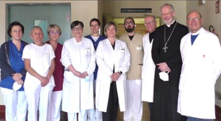Il vescovo in visita all’ospedale di Varzi