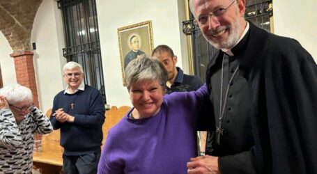 Il vescovo ospite dei Guanelliani