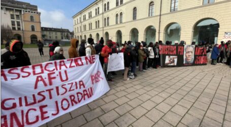 Corteo in centro in onore di Ange