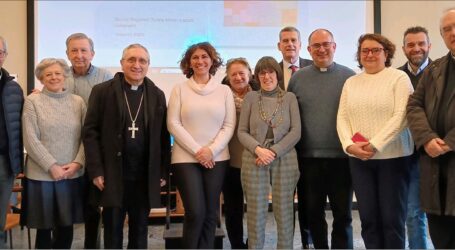 Custodire, ascoltare e curare i più piccoli