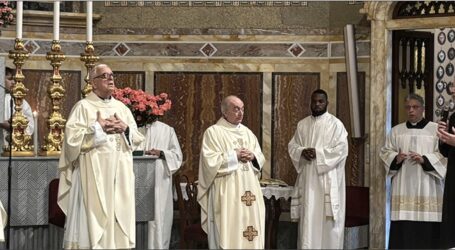 Mons. Dellagiovanna al santuario della Guardia