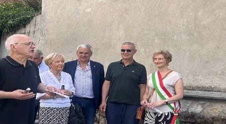 Targa con Qr code al santuario della Passione