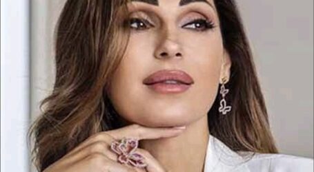 Anna Tatangelo canta a Castelnuovo