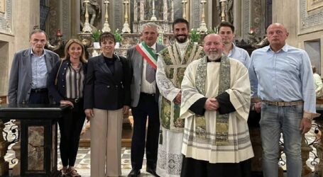 Stradella saluta don Lottari